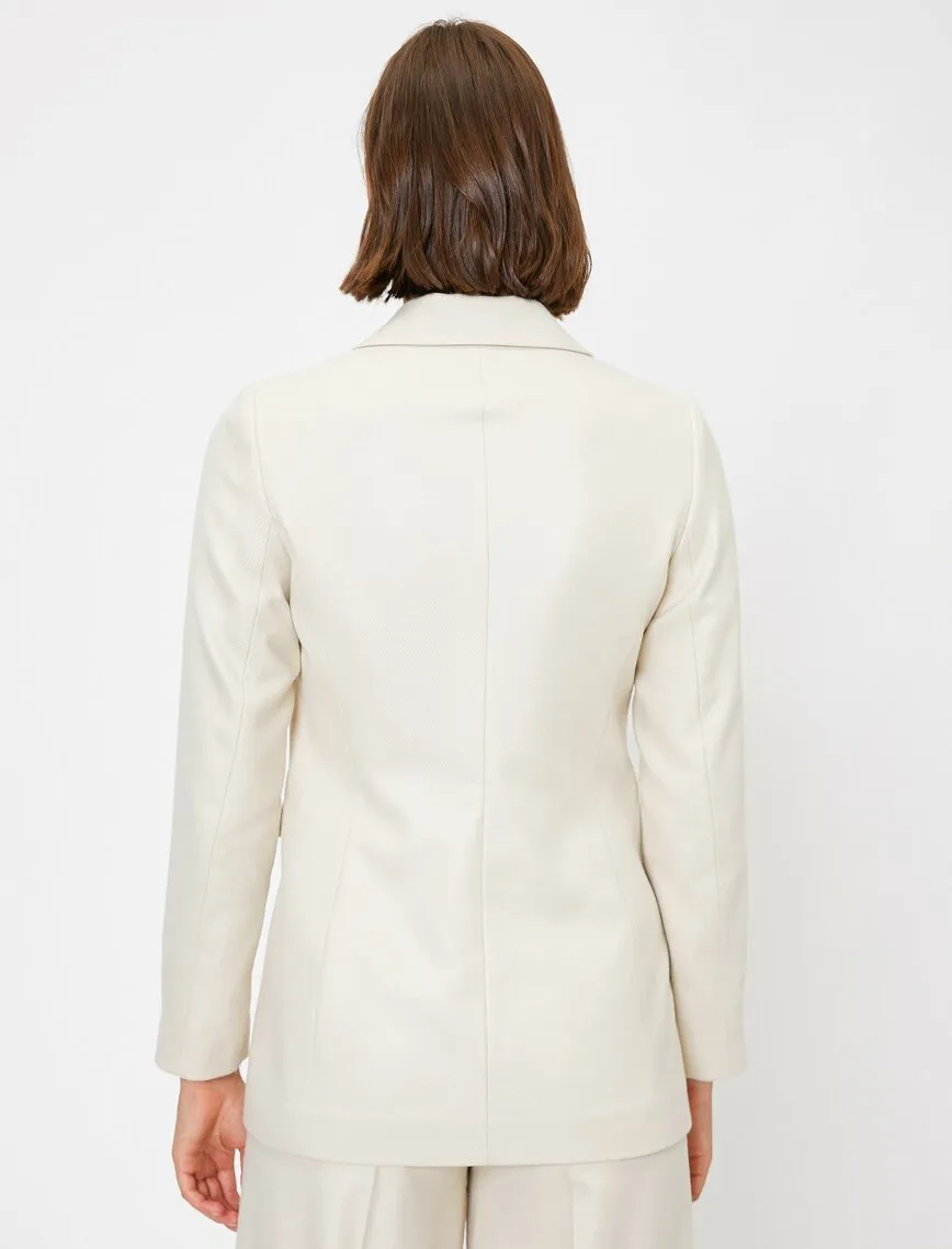 16554 Cream Double-Breasted Jacket