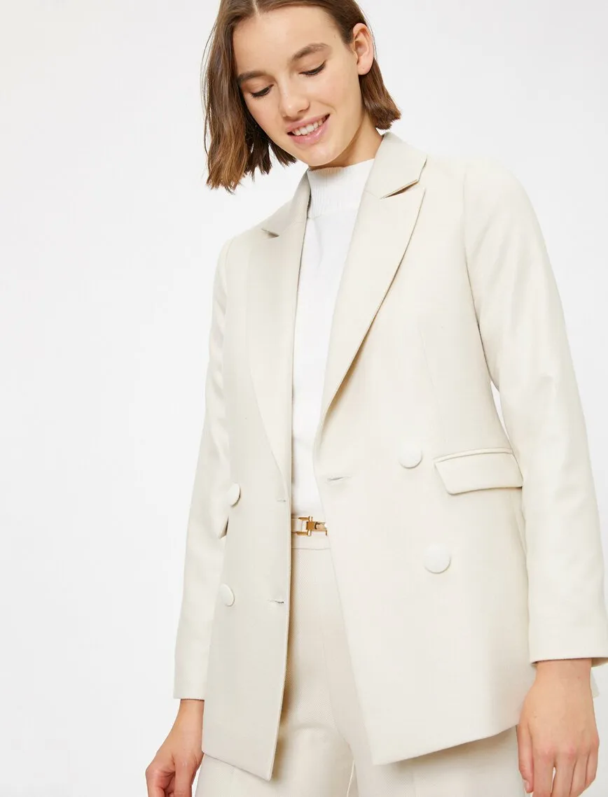 16554 Cream Double-Breasted Jacket