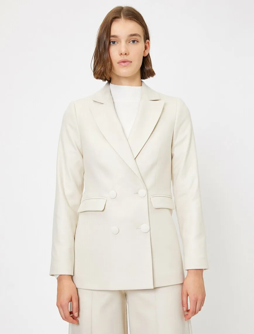 16554 Cream Double-Breasted Jacket