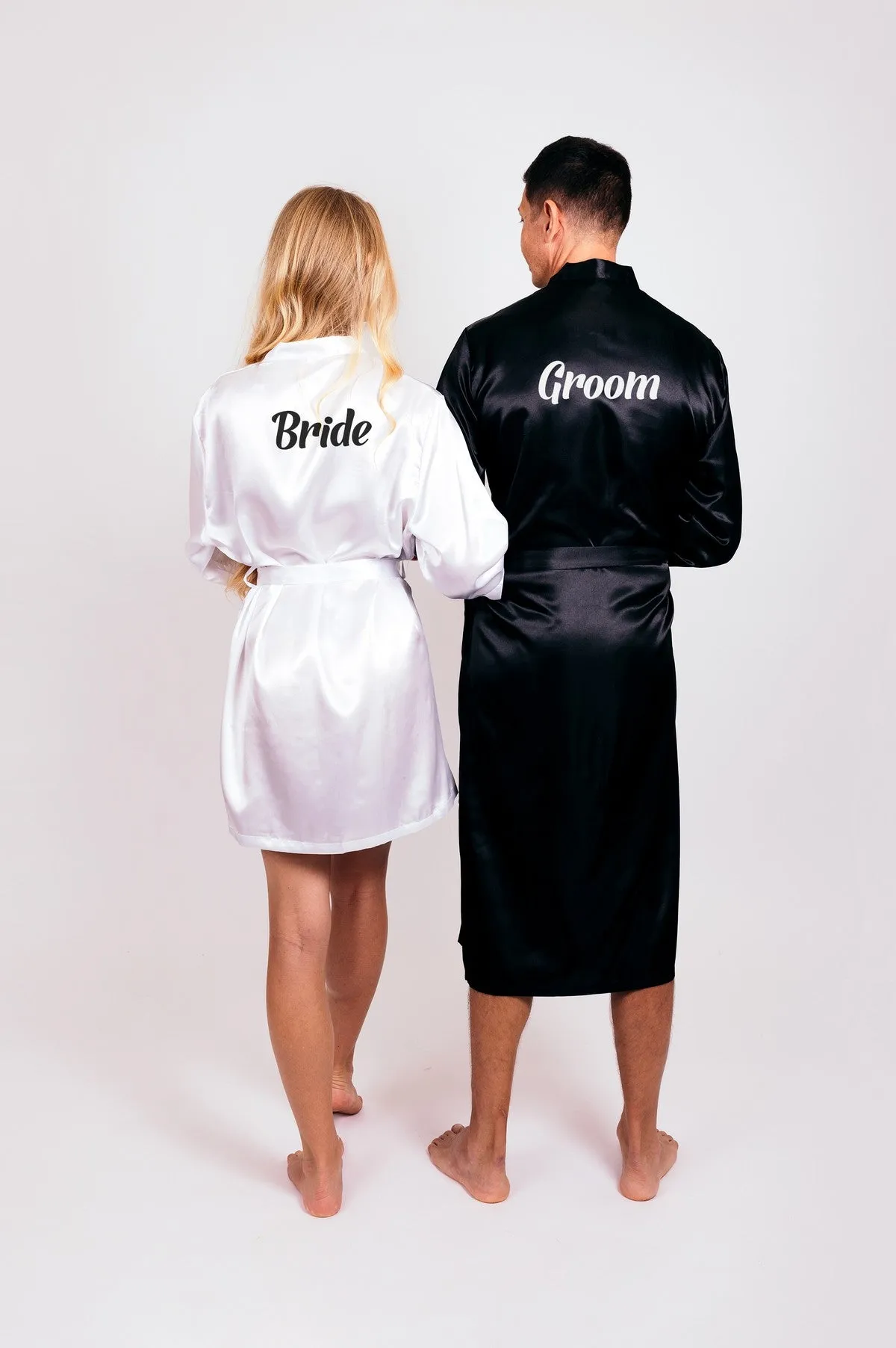 Customized Satin Robes for Couples, Bride and Groom matching satin robes - Vinyl