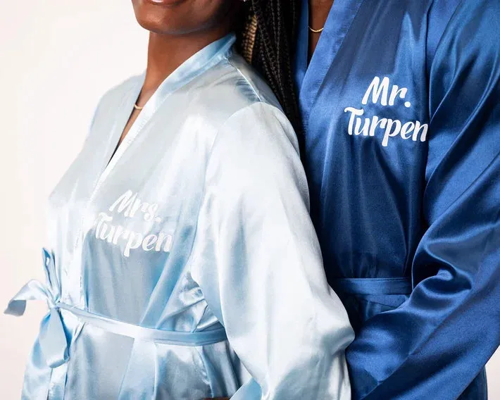 Customized Satin Robes for Couples, Bride and Groom matching satin robes - Vinyl