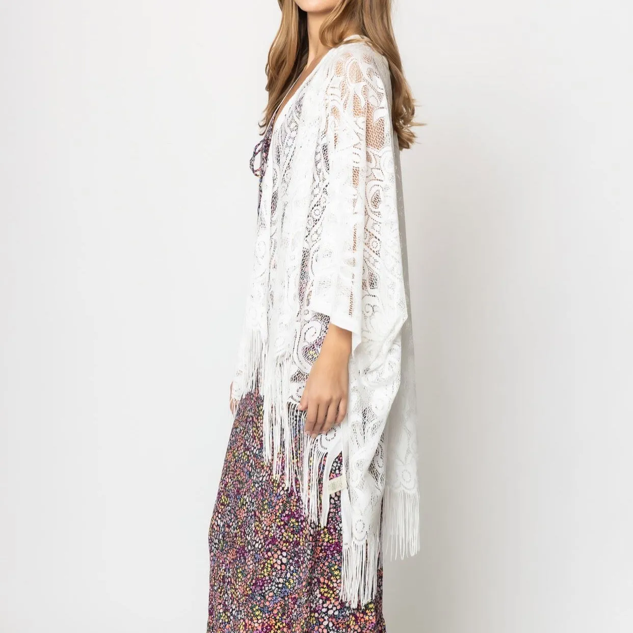 Elegant Lace Fringed Kimono