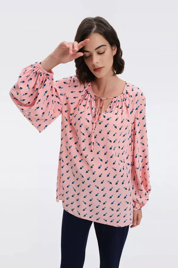 Freddie Blouse in Twisted Geo Soft Pink