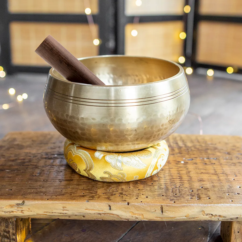 Golden Hammered Singing Bowl, 6"