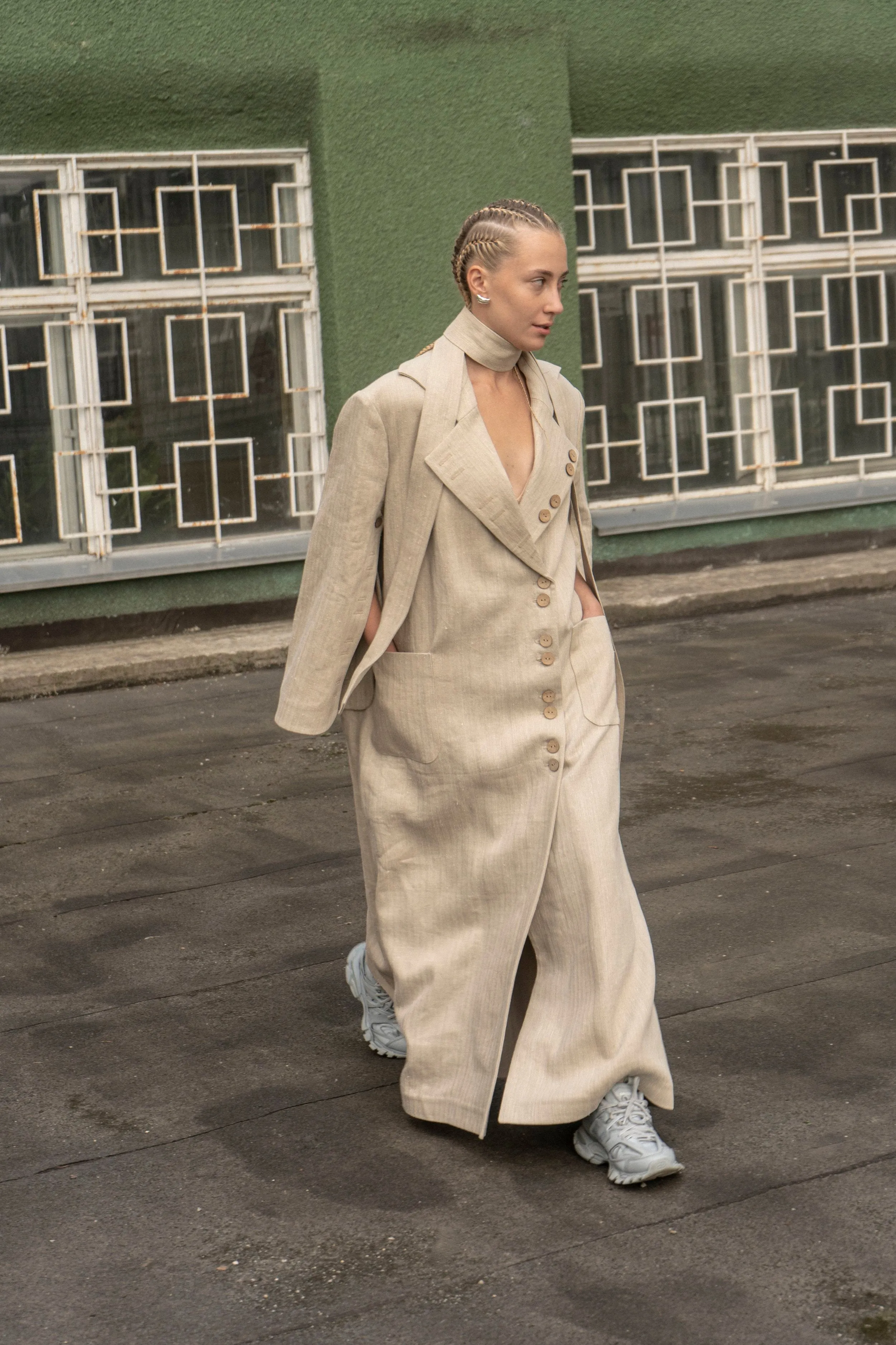 Khmelnytske Shosse Long Linen Trench Coat