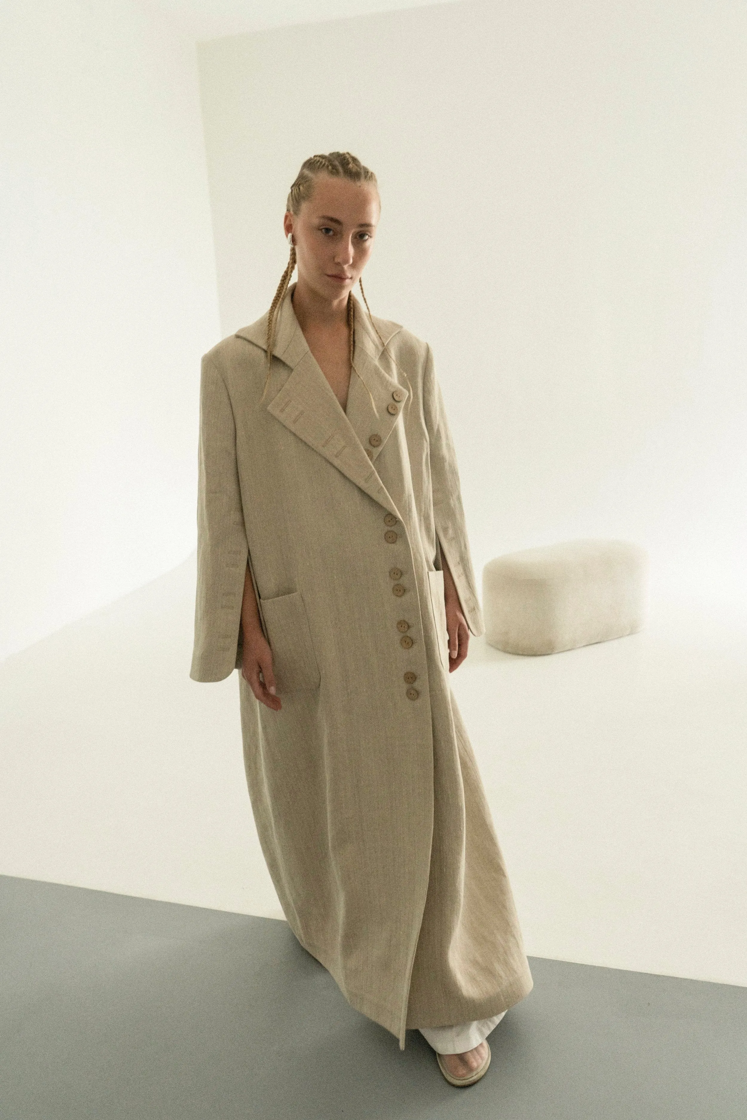 Khmelnytske Shosse Long Linen Trench Coat