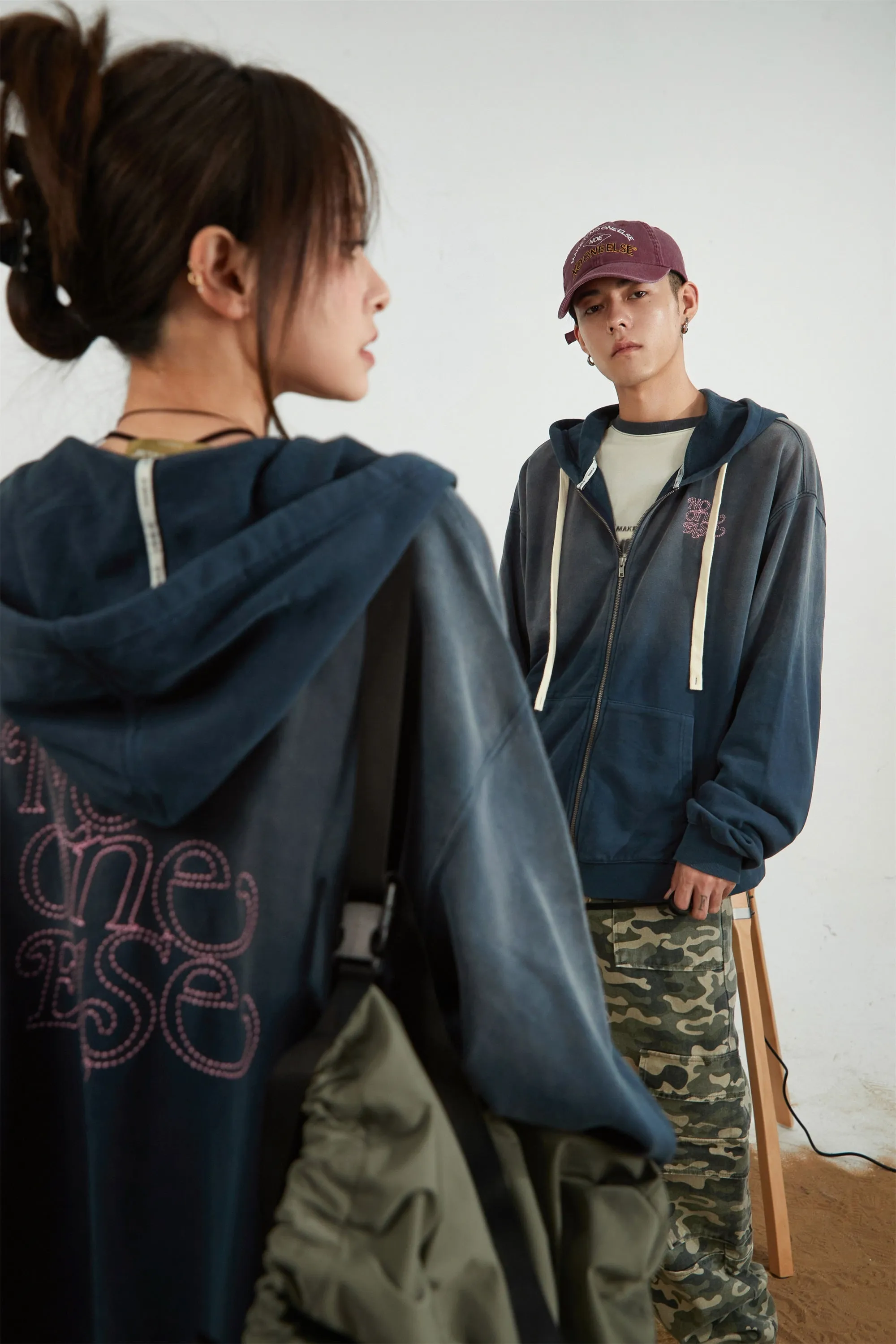 Noe Logo Daily Loose Fit Zip-Up Hoodie