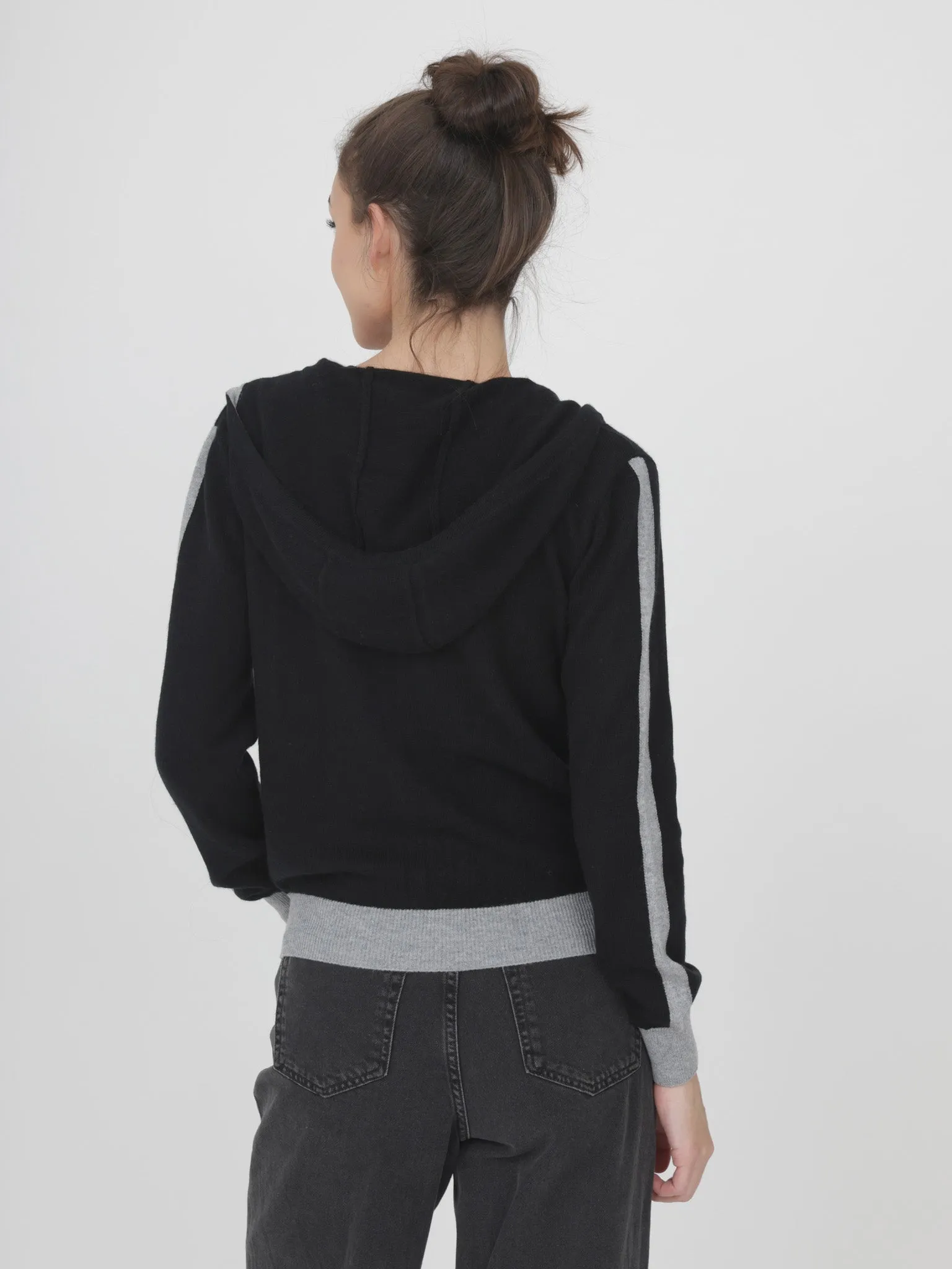 SOPHIE ZIP-UP HOODIE