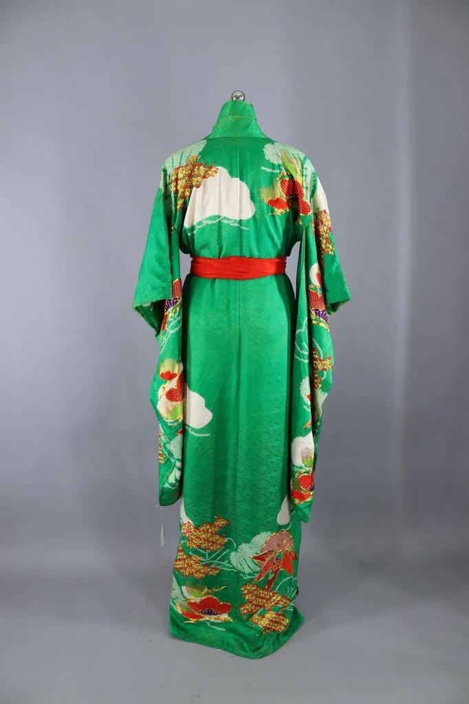 Vintage Silk Kimono Robe Furisode / Kelly Green with Gold and Red Embroidery